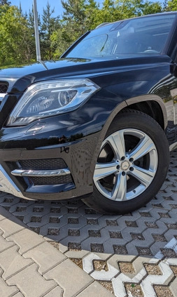 Mercedes-Benz GLK cena 77700 przebieg: 122120, rok produkcji 2013 z Krzywiń małe 301